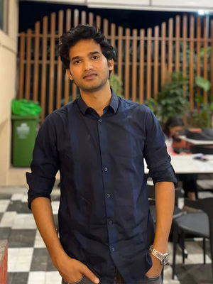 Akshay Dhurandhar